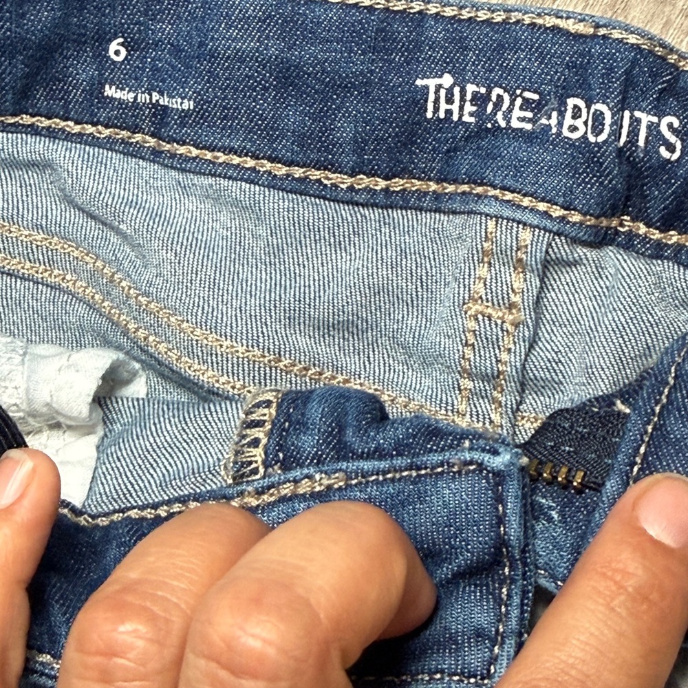OshKosh B'gosh Light Blue Denim Toddler Shorts (5-6) 5 pack - Picture 7 of 7